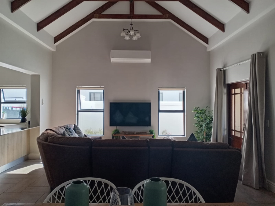 To Let 3 Bedroom Property for Rent in Croydon Olive Estate Western Cape